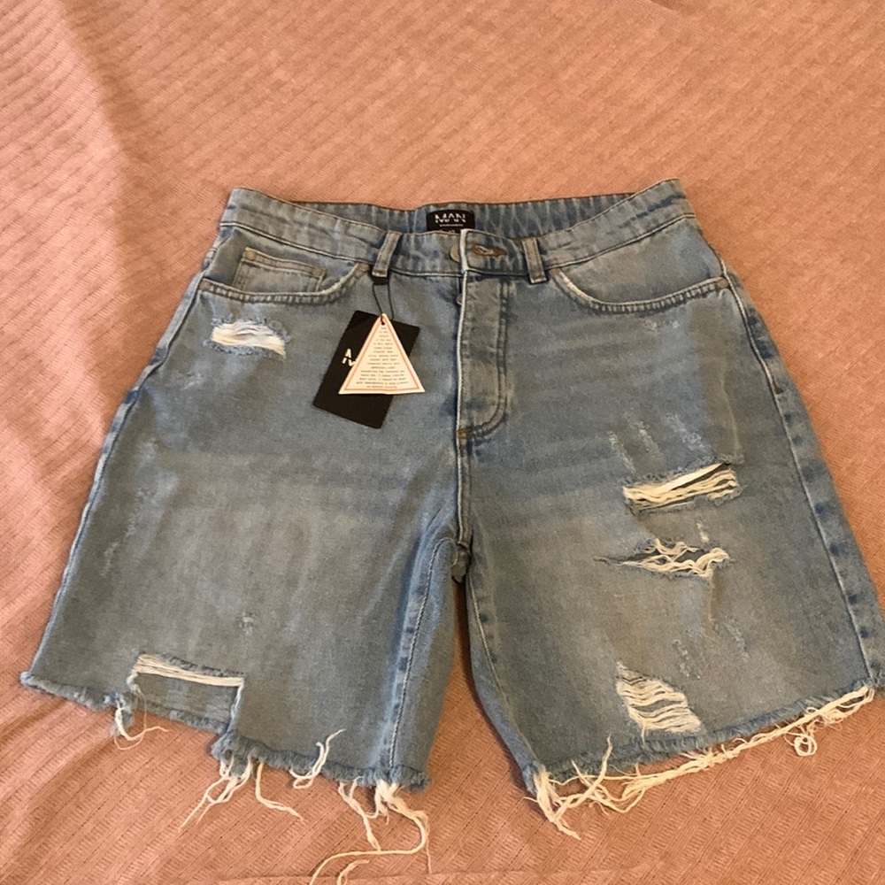 NWT Boohoo Man 30W Men’s jean shorts